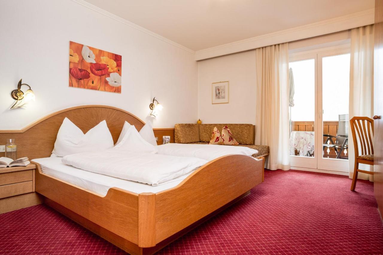 Hotel Tenne シェーナ エクステリア 写真